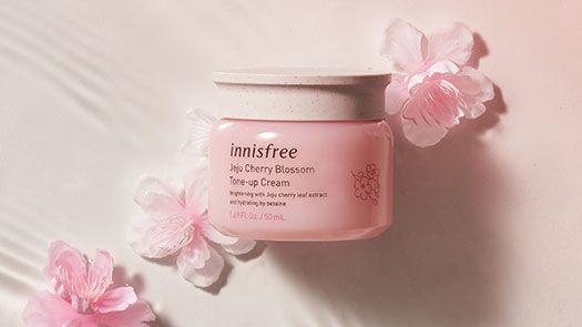 忠孝館B1 【innisfree】水分爆發!綻放粉紅水亮肌